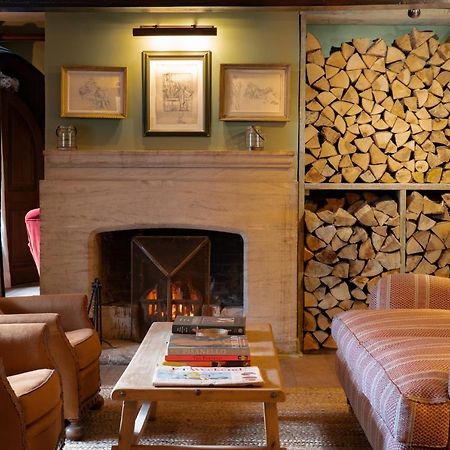 The Double Red Duke, Cotswolds Hotel Witney Bagian luar foto