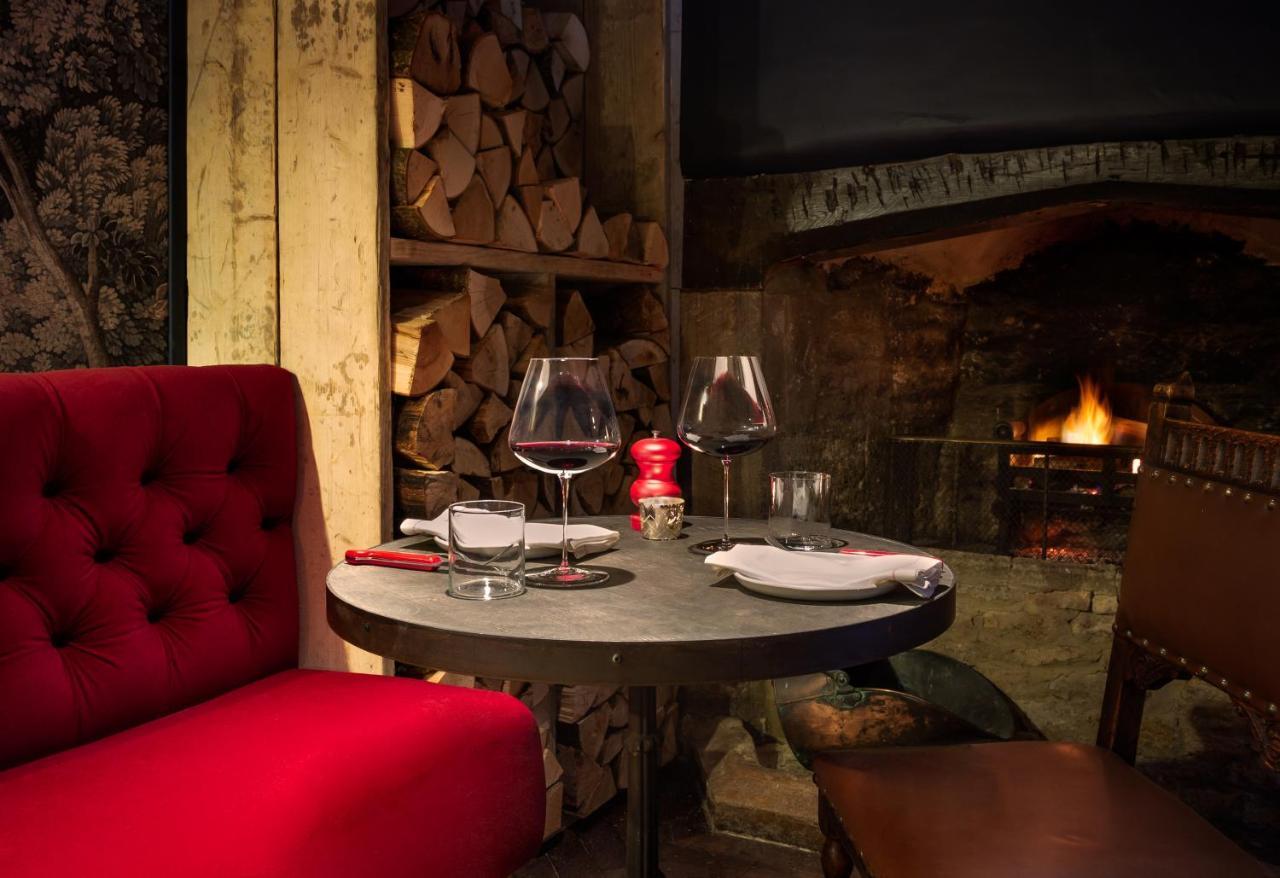 The Double Red Duke, Cotswolds Hotel Witney Bagian luar foto