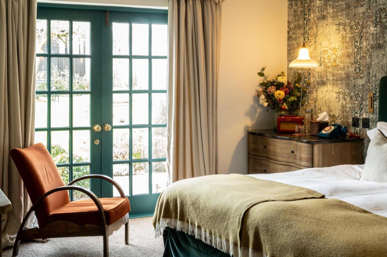 The Double Red Duke, Cotswolds Hotel Witney Bagian luar foto