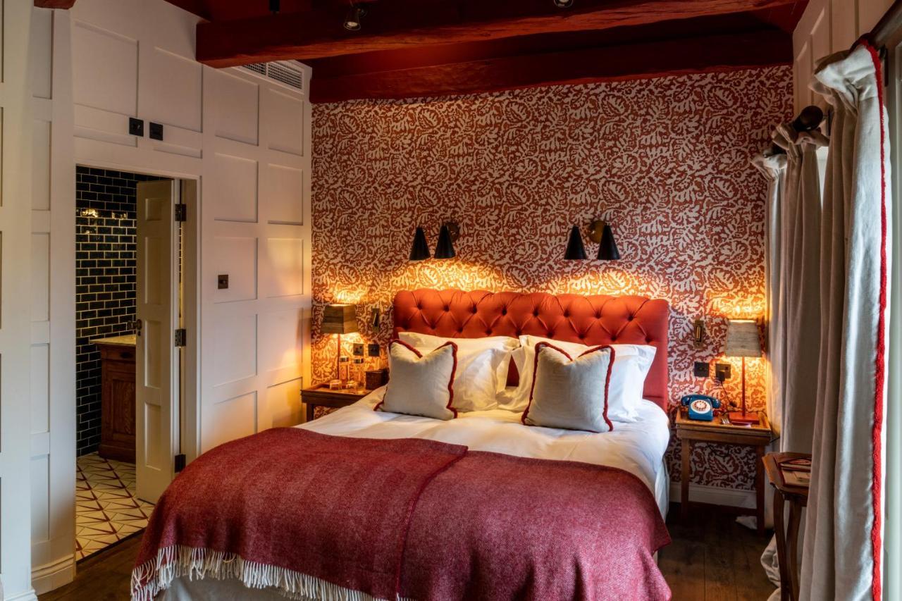 The Double Red Duke, Cotswolds Hotel Witney Bagian luar foto