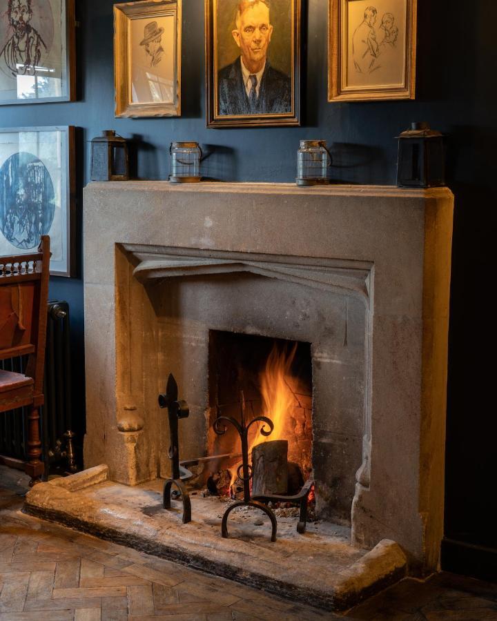 The Double Red Duke, Cotswolds Hotel Witney Bagian luar foto
