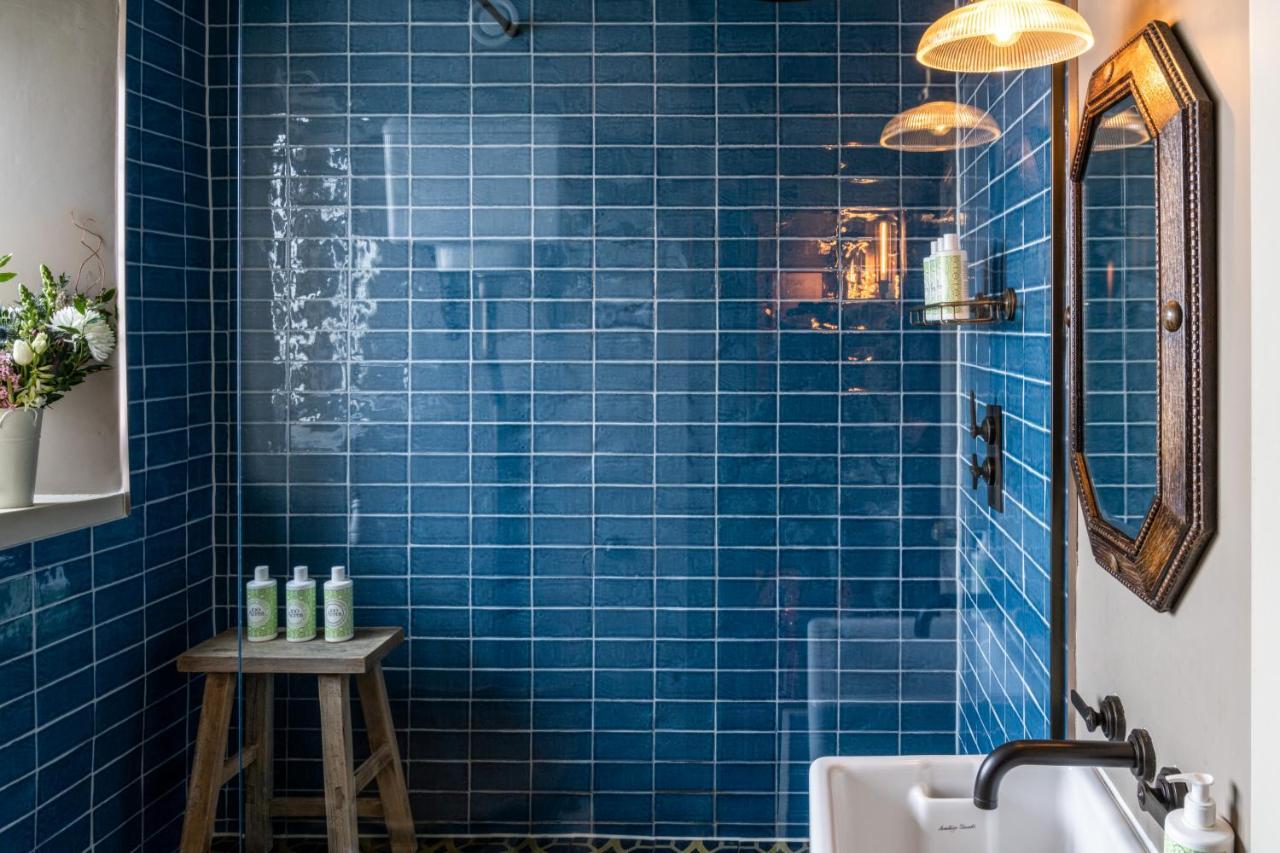 The Double Red Duke, Cotswolds Hotel Witney Bagian luar foto