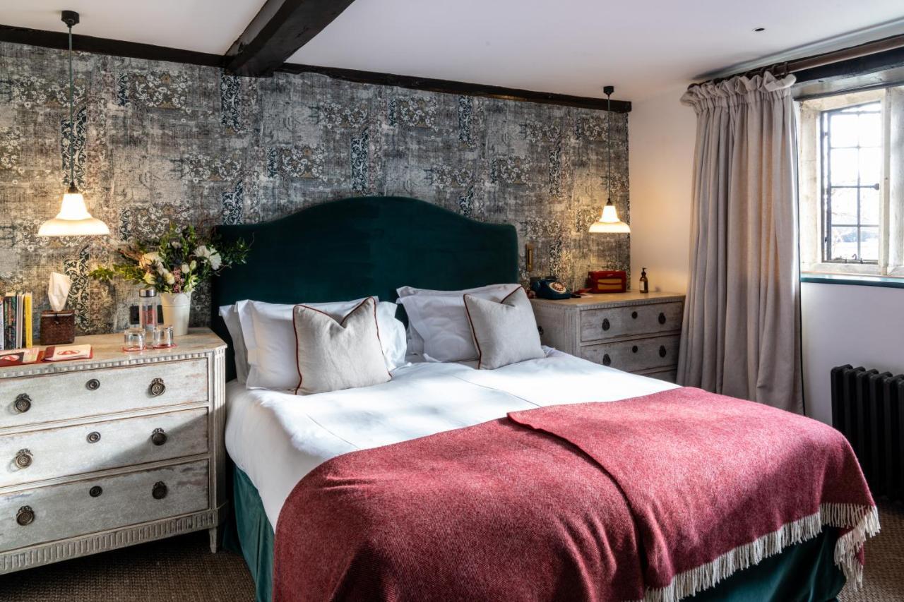 The Double Red Duke, Cotswolds Hotel Witney Bagian luar foto