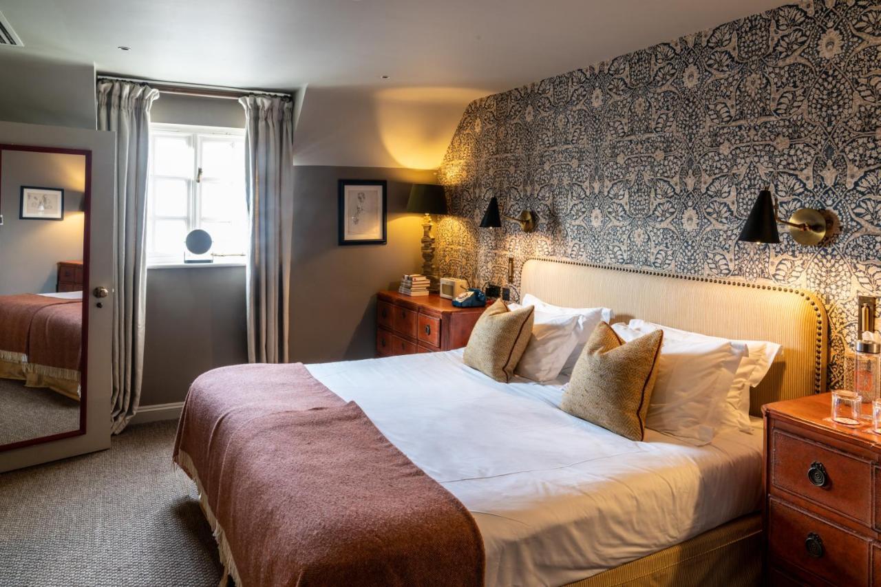 The Double Red Duke, Cotswolds Hotel Witney Bagian luar foto